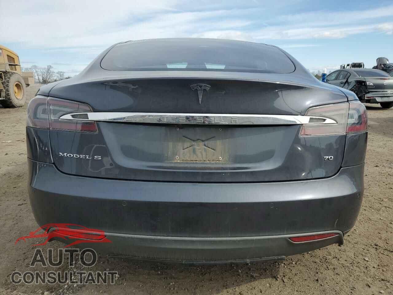 TESLA MODEL S 2016 - 5YJSA1E14GF124569