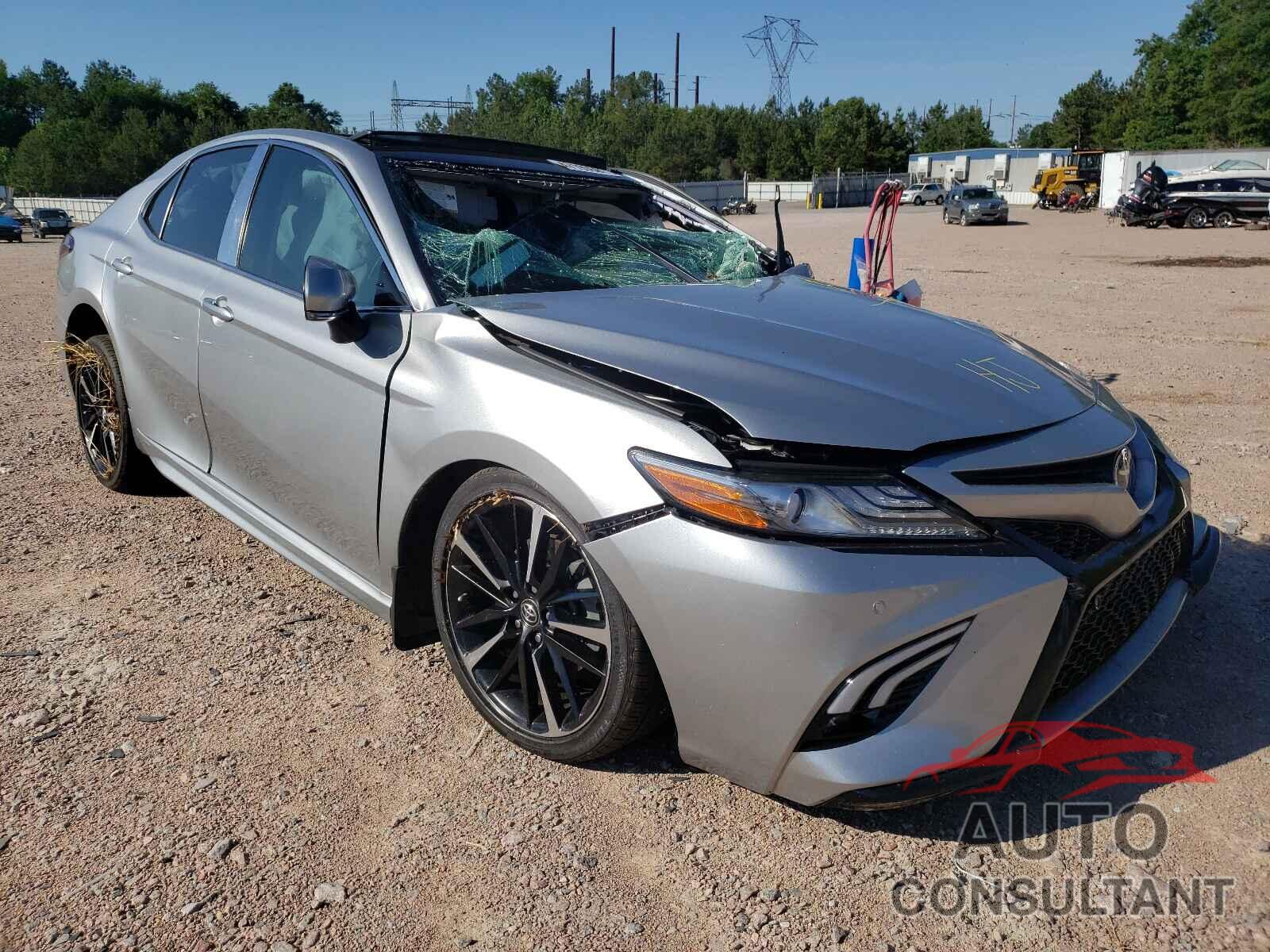 TOYOTA CAMRY 2018 - 4T1BZ1HK6JU003551