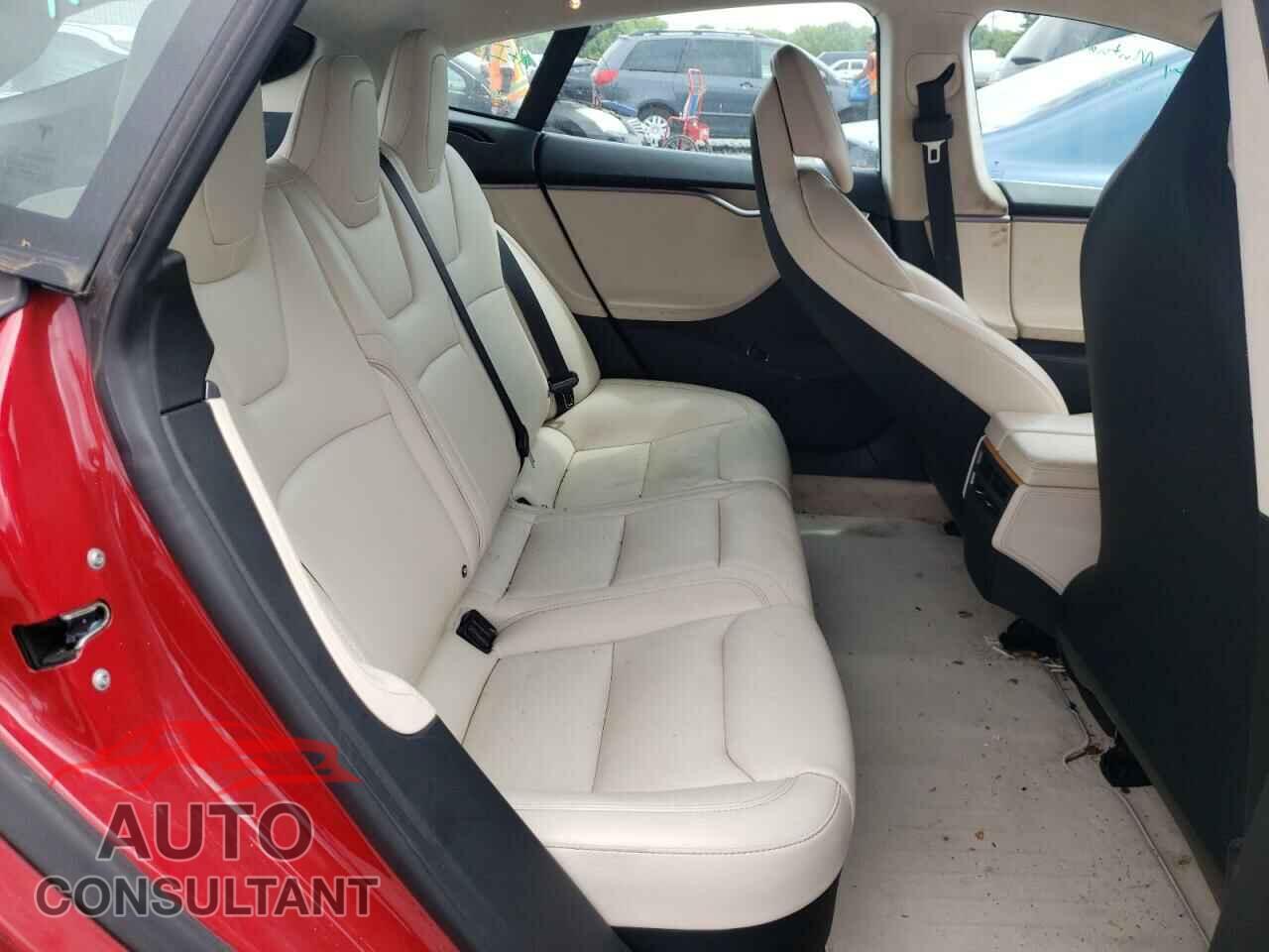 TESLA MODEL S 2018 - 5YJSA1E20JF289647