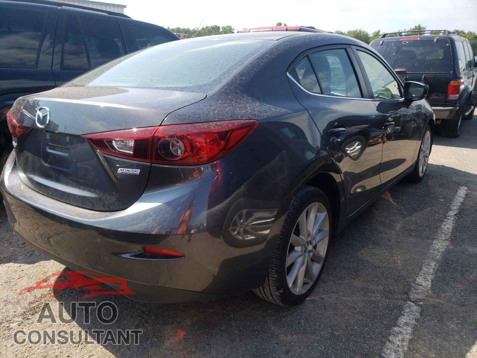 MAZDA 3 2017 - 3MZBN1V79HM116468