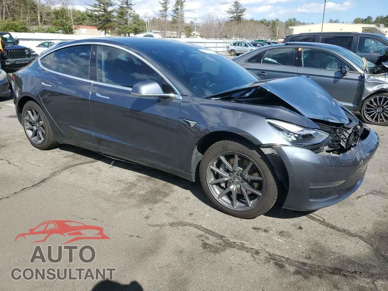 TESLA MODEL 3 2019 - 5YJ3E1EB5KF520780