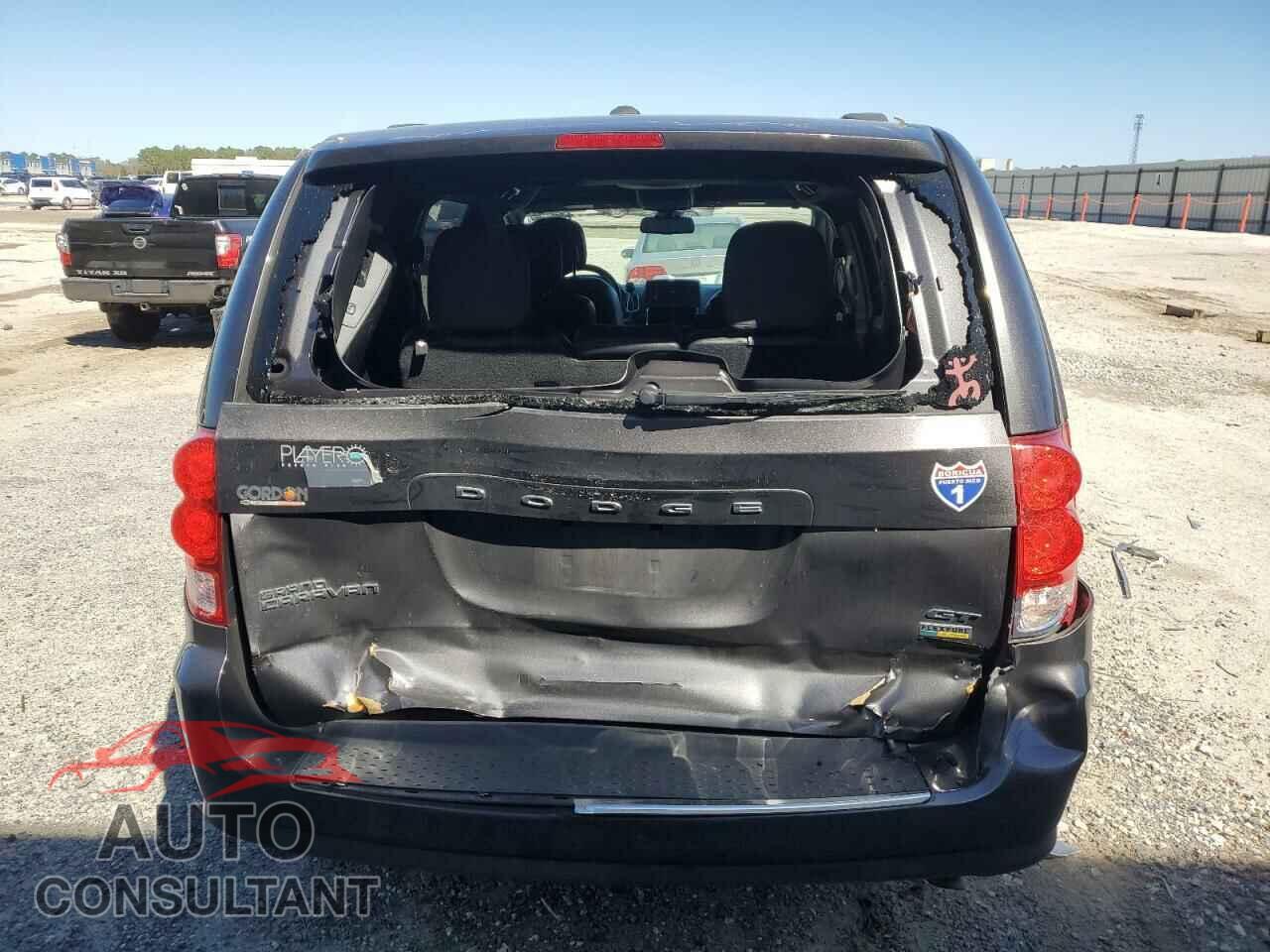 DODGE CARAVAN 2018 - 2C4RDGEG2JR345564
