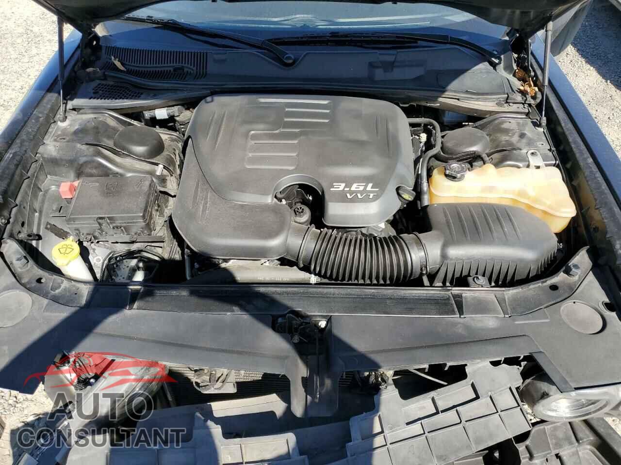 DODGE CHALLENGER 2018 - 2C3CDZAG8JH162011