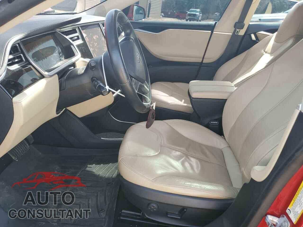 TESLA MODEL S 2014 - 5YJSA1H18EFP32975