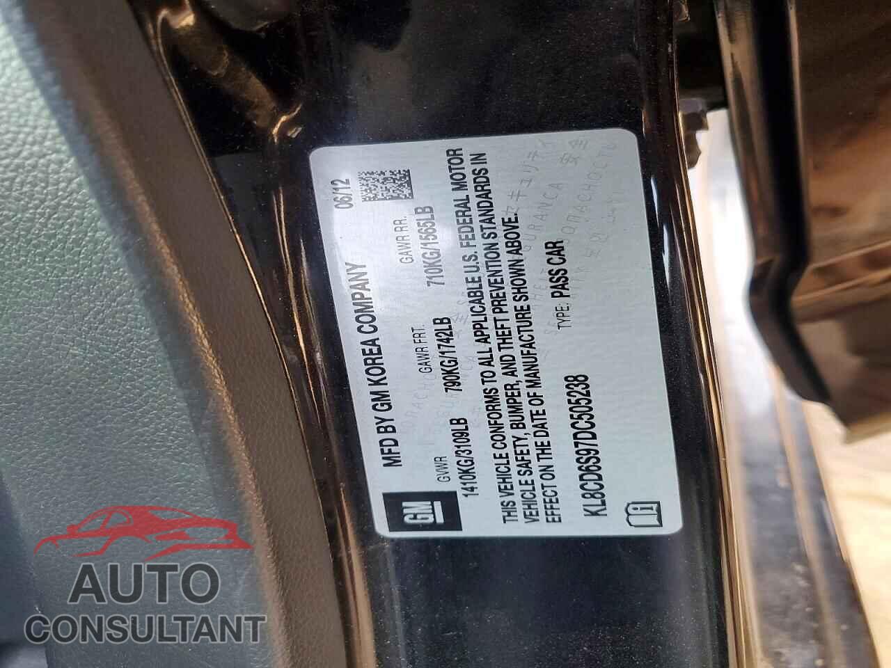 CHEVROLET SPARK 2013 - KL8CD6S97DC505238