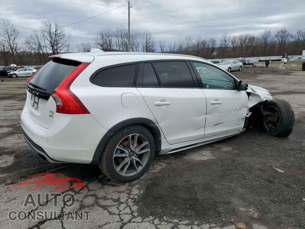 VOLVO V60 2016 - YV4612HM6G1008566