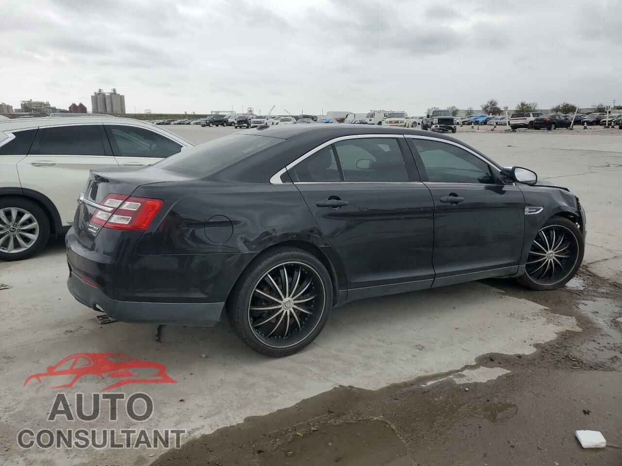 FORD TAURUS 2013 - 1FAHP2F82DG168412