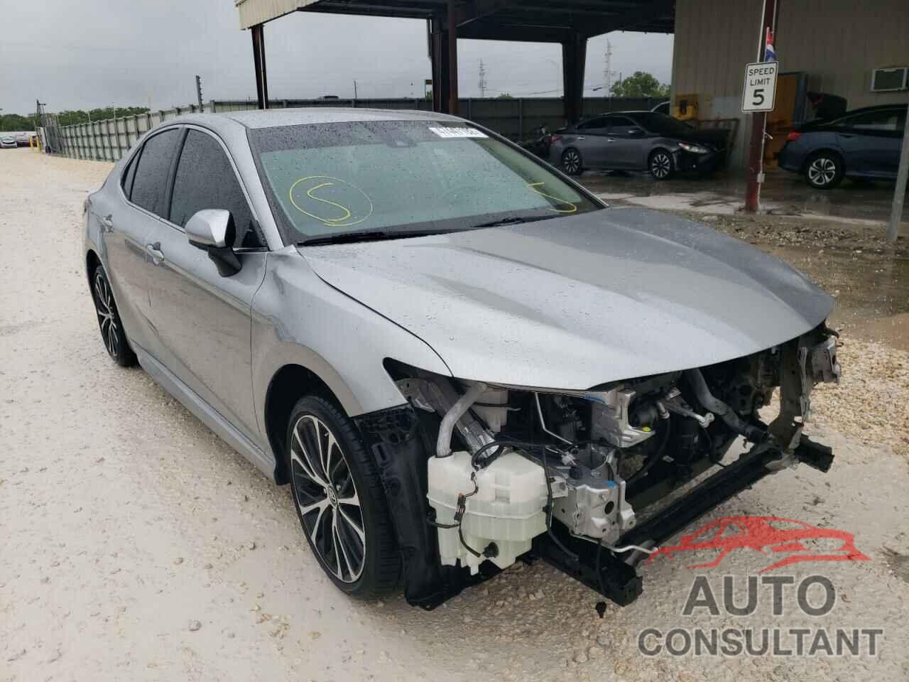 TOYOTA CAMRY 2019 - 4T1B11HK2KU705617