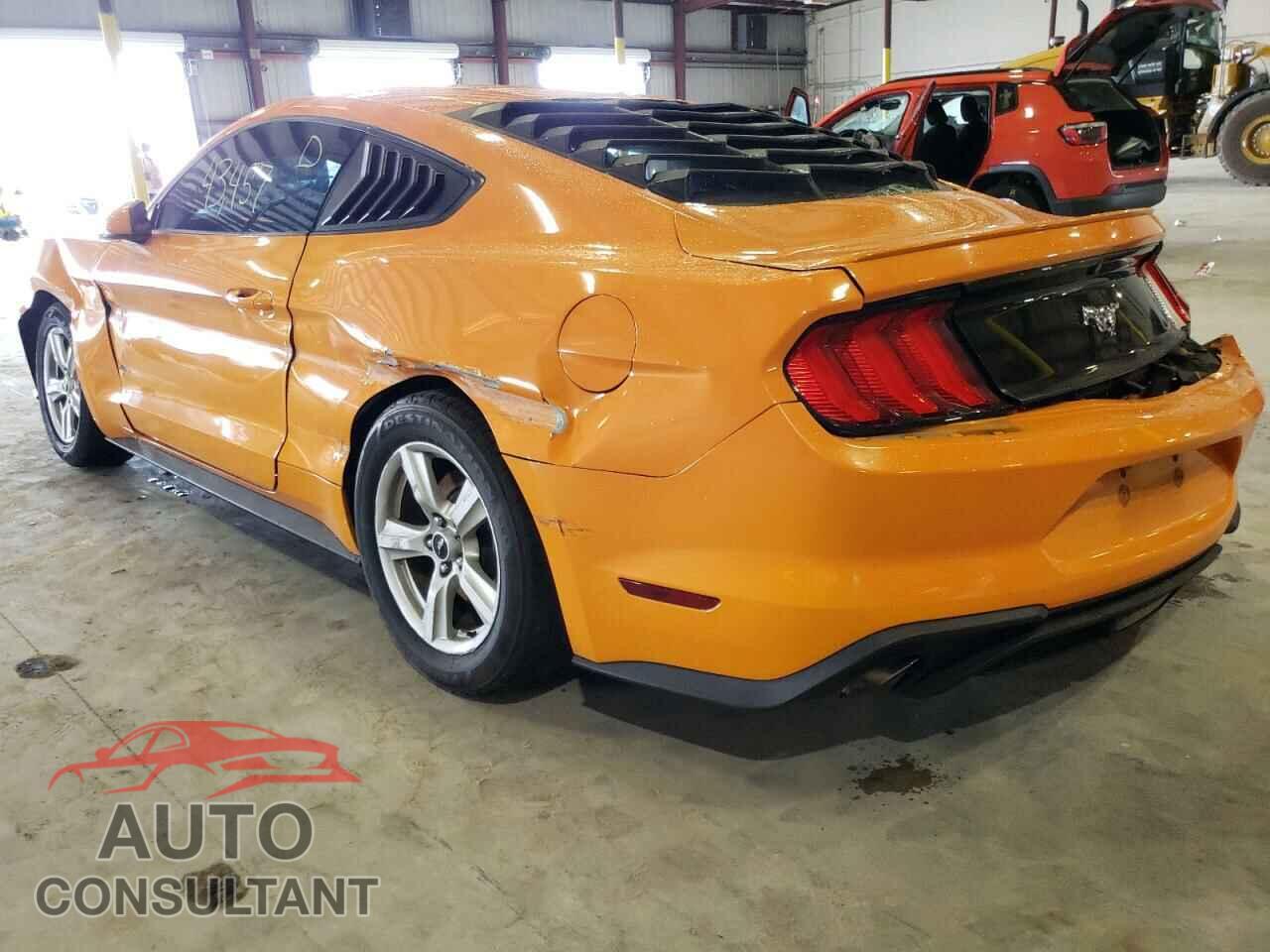 FORD MUSTANG 2018 - 1FA6P8TH7J5179900