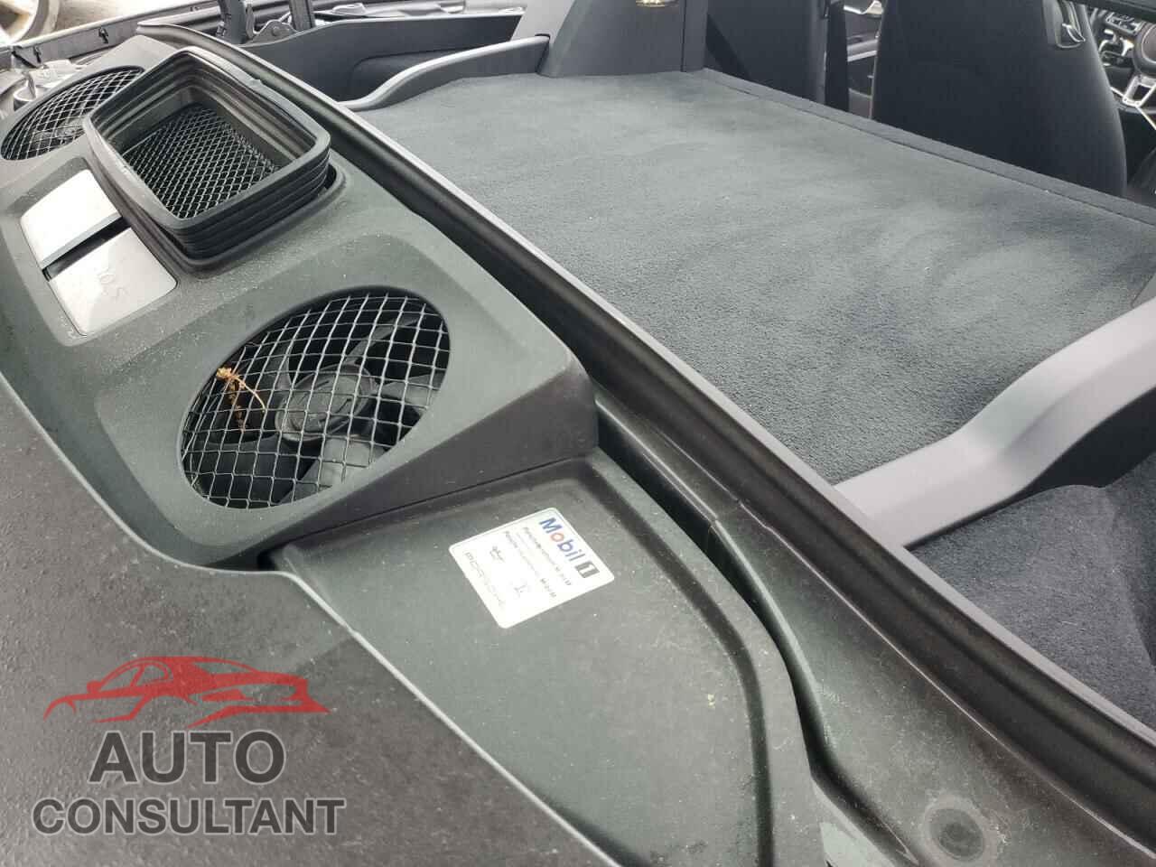 PORSCHE 911 2017 - WP0BB2A99HS136820