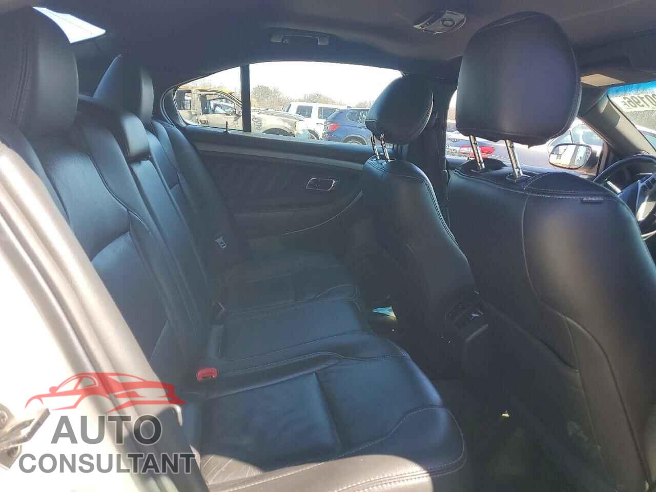 FORD TAURUS 2014 - 1FAHP2H88EG132674