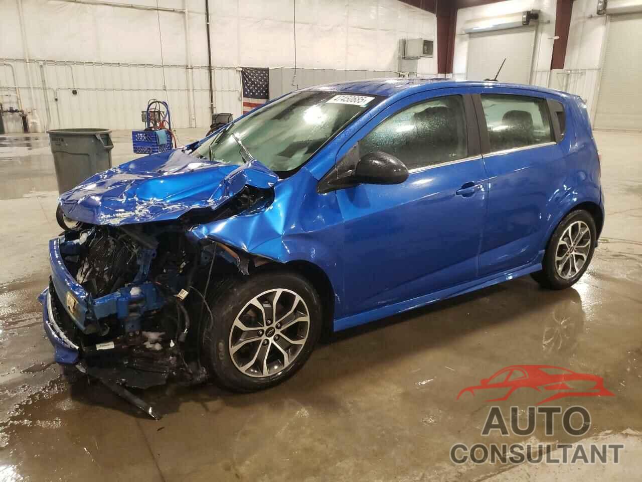CHEVROLET SONIC 2018 - 1G1JD6SH3J4105391
