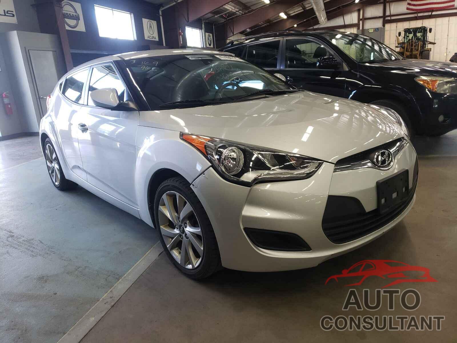 HYUNDAI VELOSTER 2016 - KMHTC6AD8GU269046