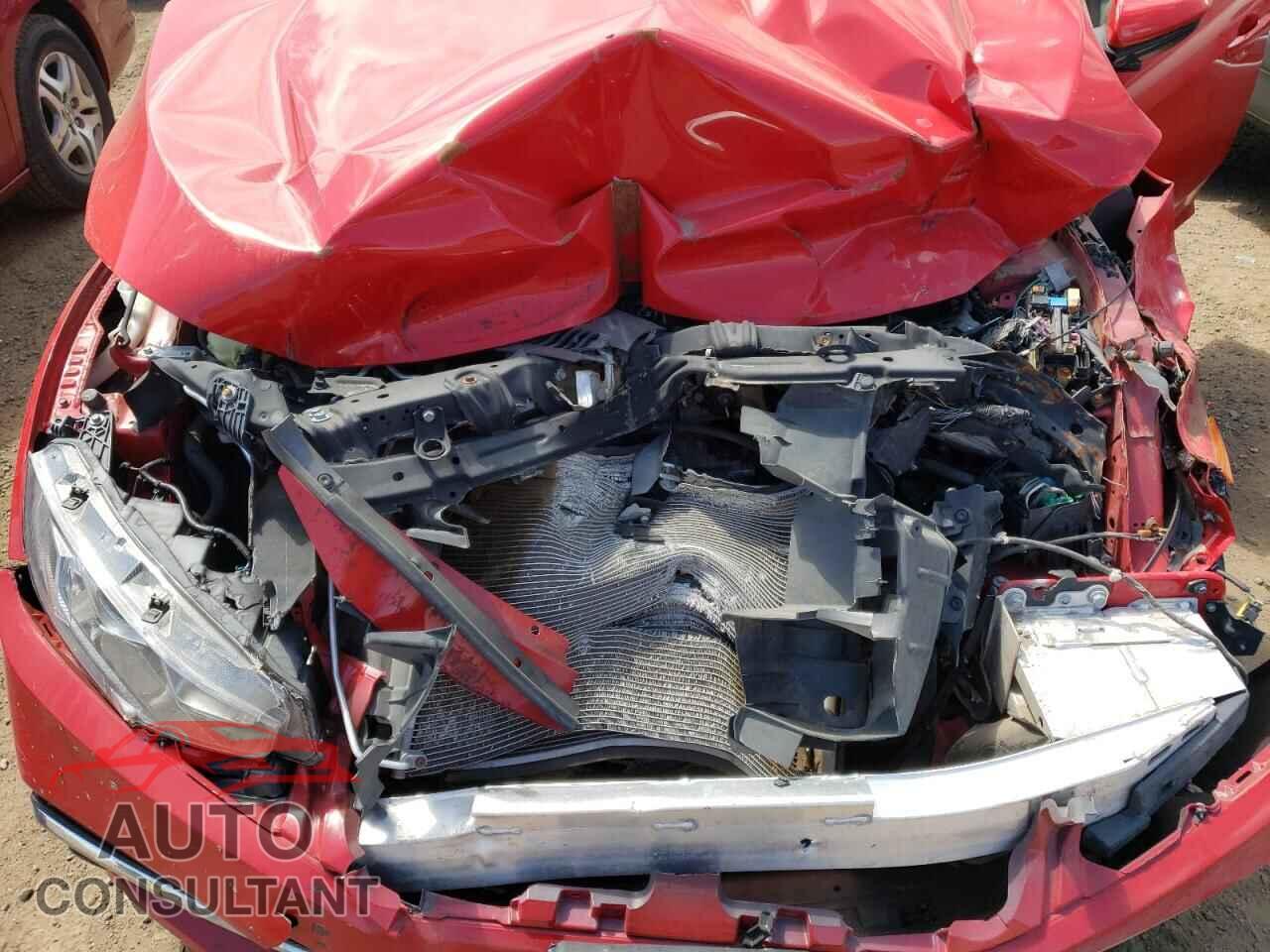HONDA CIVIC 2019 - 2HGFC2F68KH606039