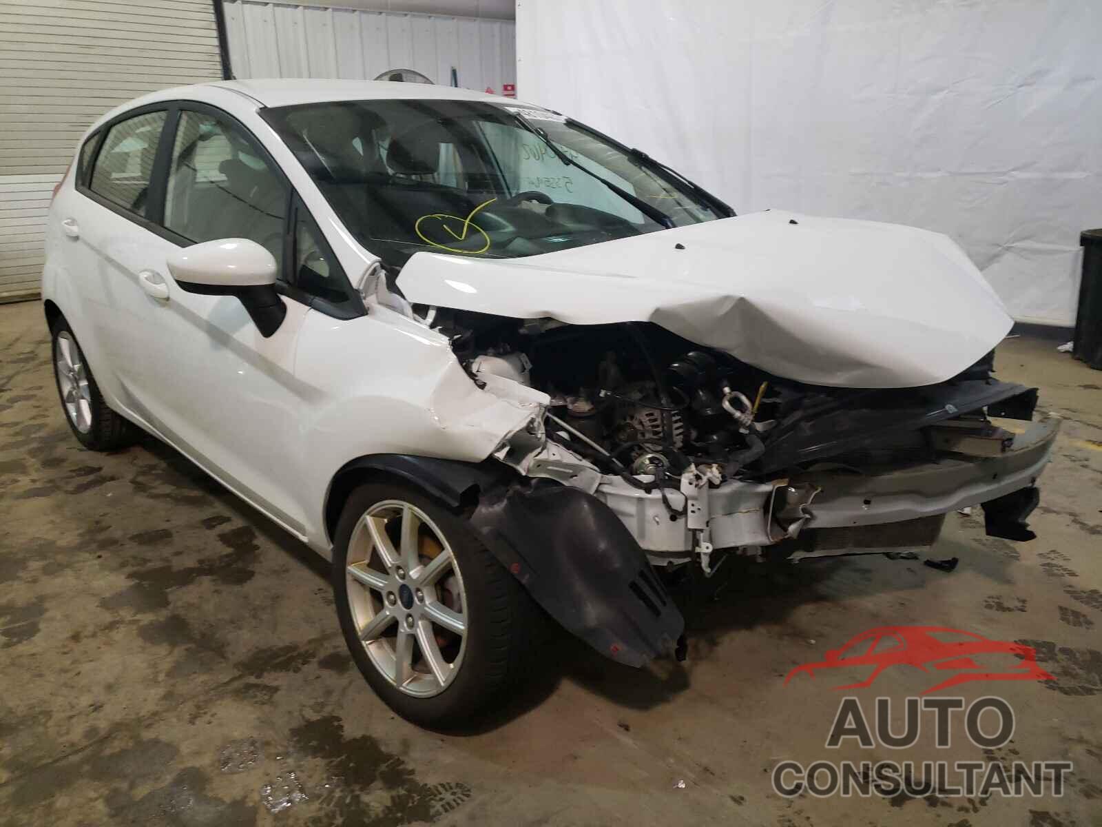 FORD FIESTA 2019 - 3FADP4EJ8KM106157