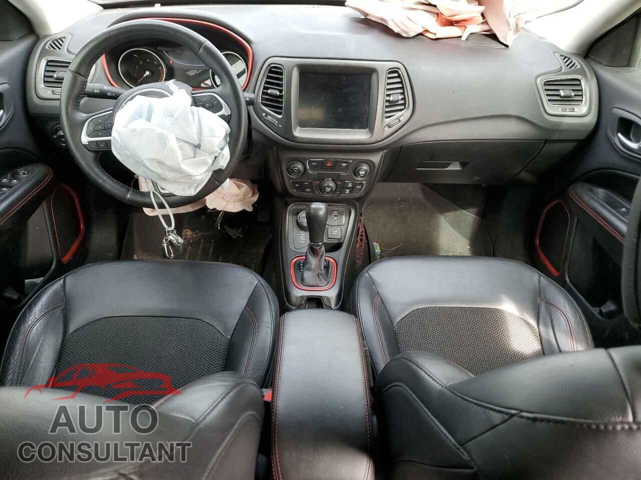 JEEP COMPASS 2017 - 3C4NJDDB6HT657941