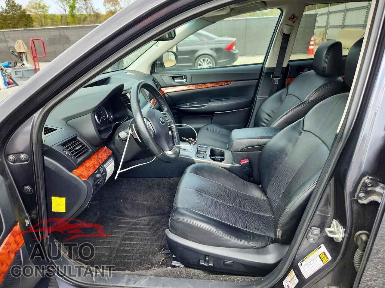 SUBARU OUTBACK 2012 - 4S4BRCLC9C3209600
