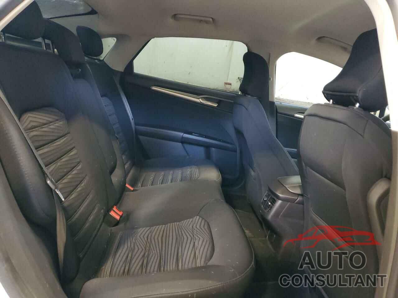 FORD FUSION 2016 - 1FA6P0H70G5108452