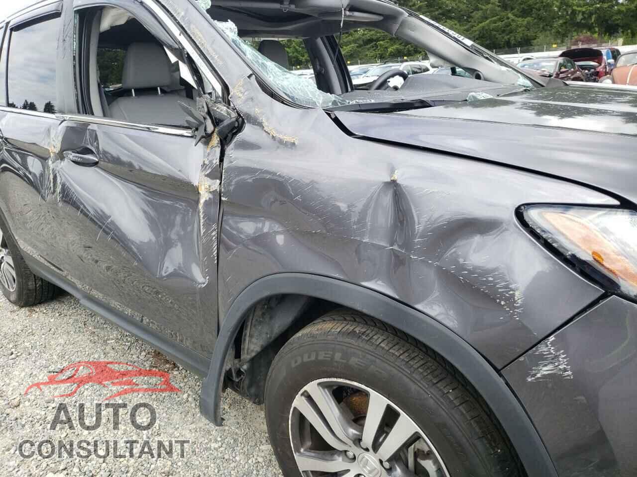 HONDA PILOT 2018 - 5FNYF6H59JB004751