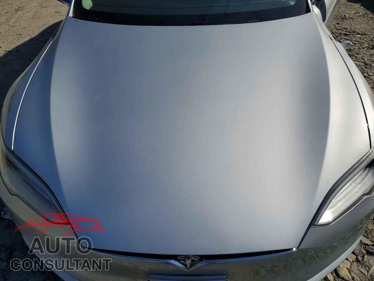 TESLA MODEL S 2018 - 5YJSA1E20JF253571