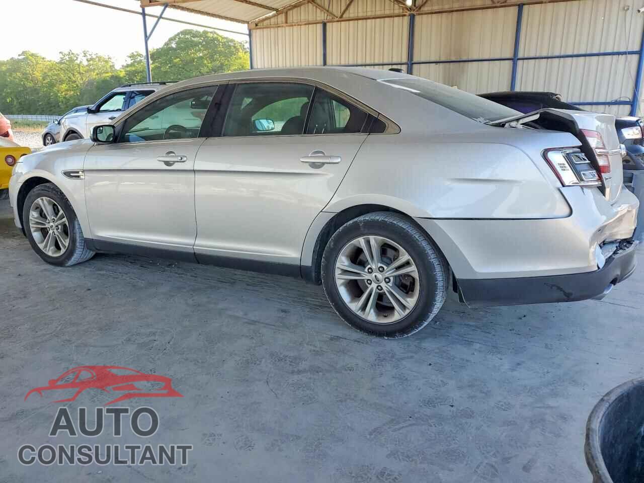 FORD TAURUS 2015 - 1FAHP2E86FG123106