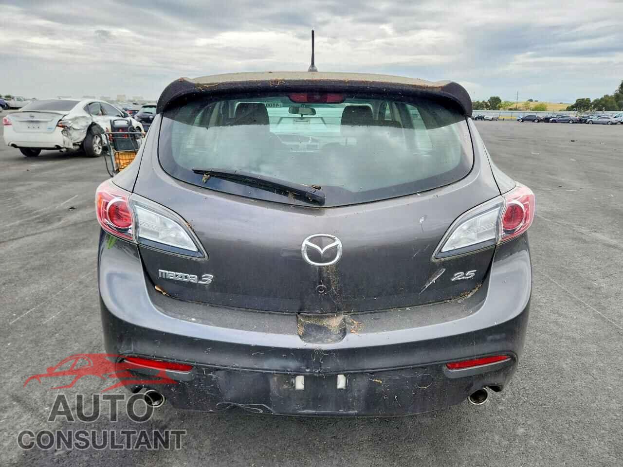 MAZDA MAZDA3 2011 - JM1BL1K67B1428247