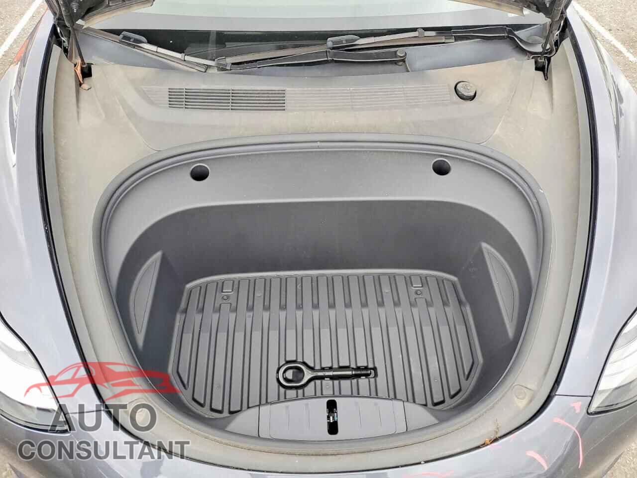 TESLA MODEL 3 2023 - 5YJ3E1EA8PF685608