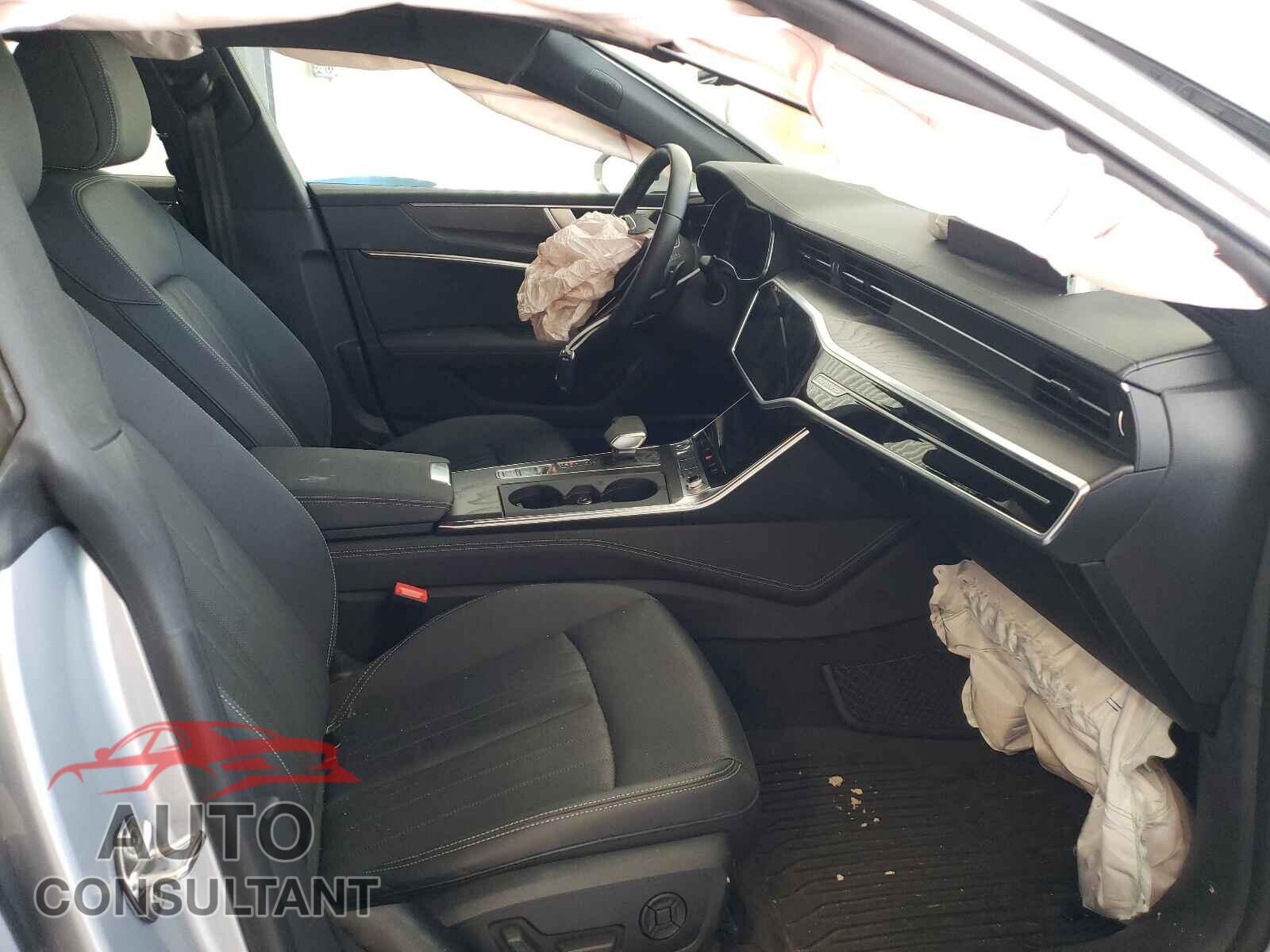 AUDI A7 2019 - WAUV2AF20KN089263