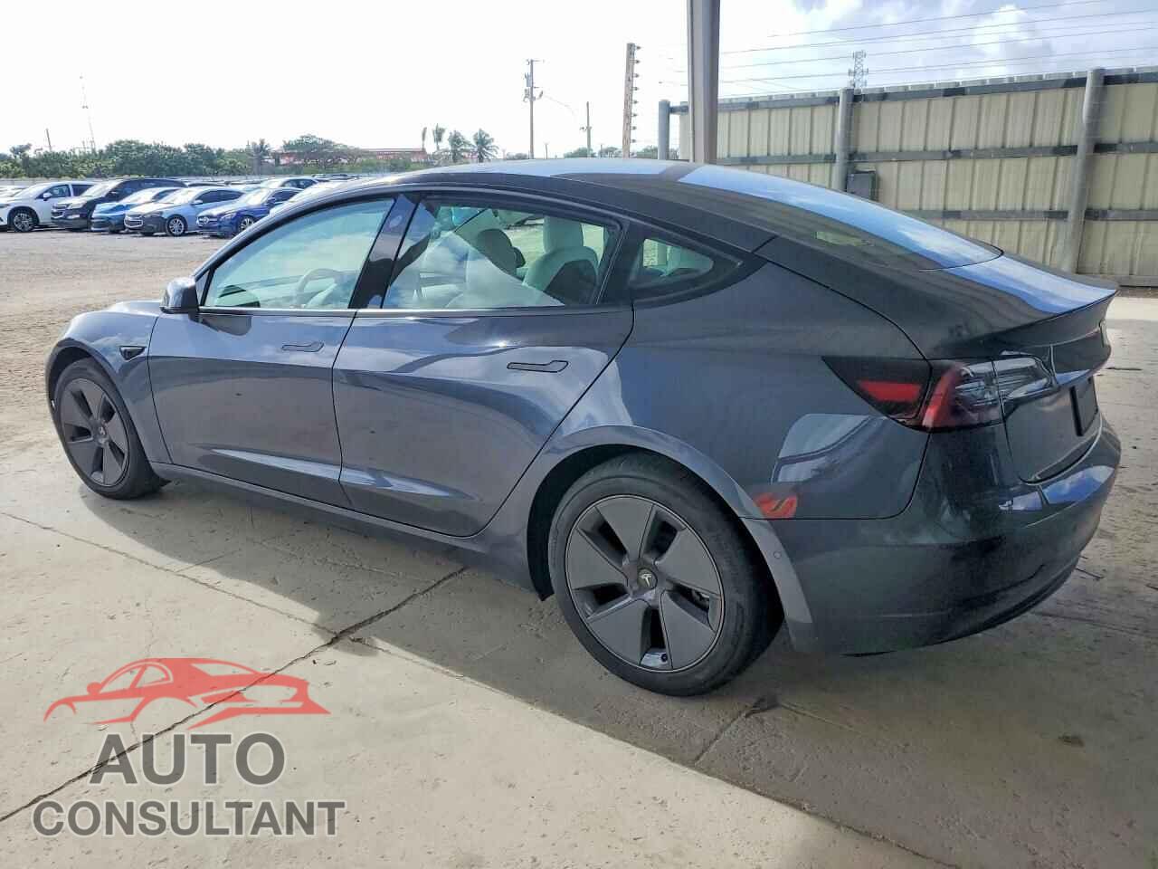TESLA MODEL 3 2022 - 5YJ3E1EA9NF330119