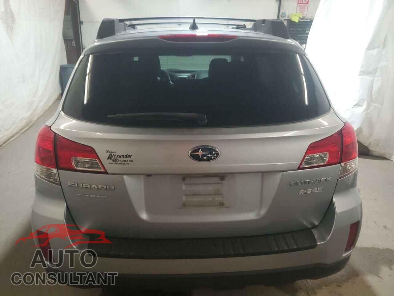SUBARU OUTBACK 2013 - 4S4BRBKC9D3302226