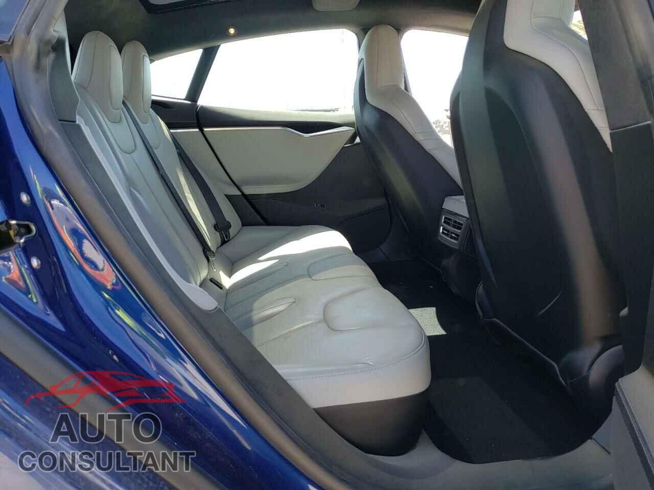 TESLA MODEL S 2015 - 5YJSA1E23FF118964