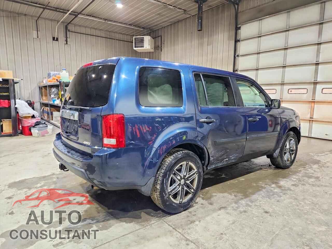 HONDA PILOT 2010 - 5FNYF4H22AB010854