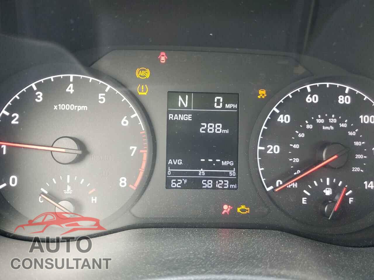 HYUNDAI ACCENT 2019 - 3KPC24A3XKE039115