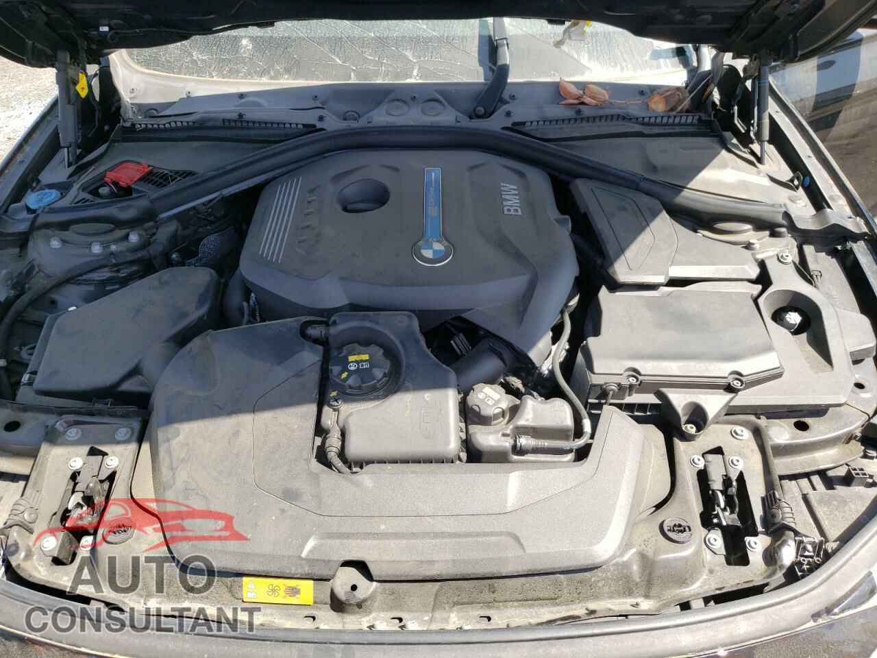 BMW 3 SERIES 2017 - WBA8E1C52HK480296