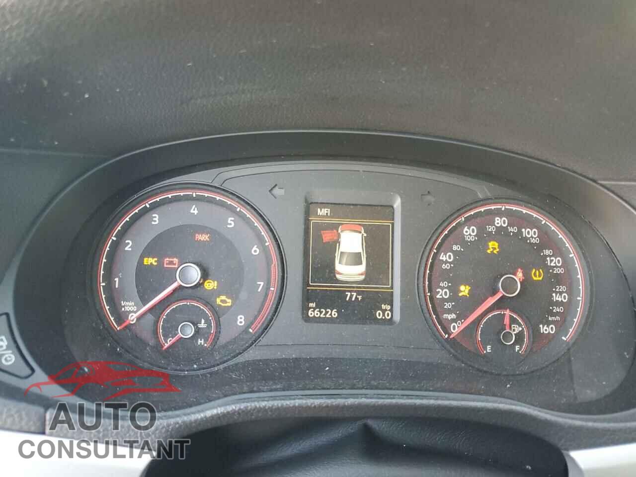 VOLKSWAGEN PASSAT 2020 - 1VWAA7A31LC025816