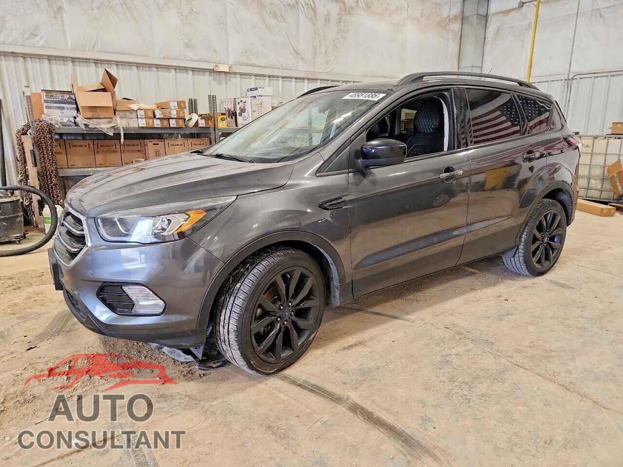 FORD ESCAPE 2017 - 1FMCU0GD7HUD57007