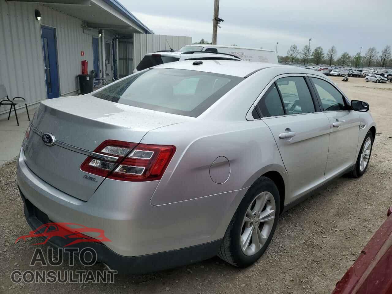 FORD TAURUS 2013 - 1FAHP2E81DG136486