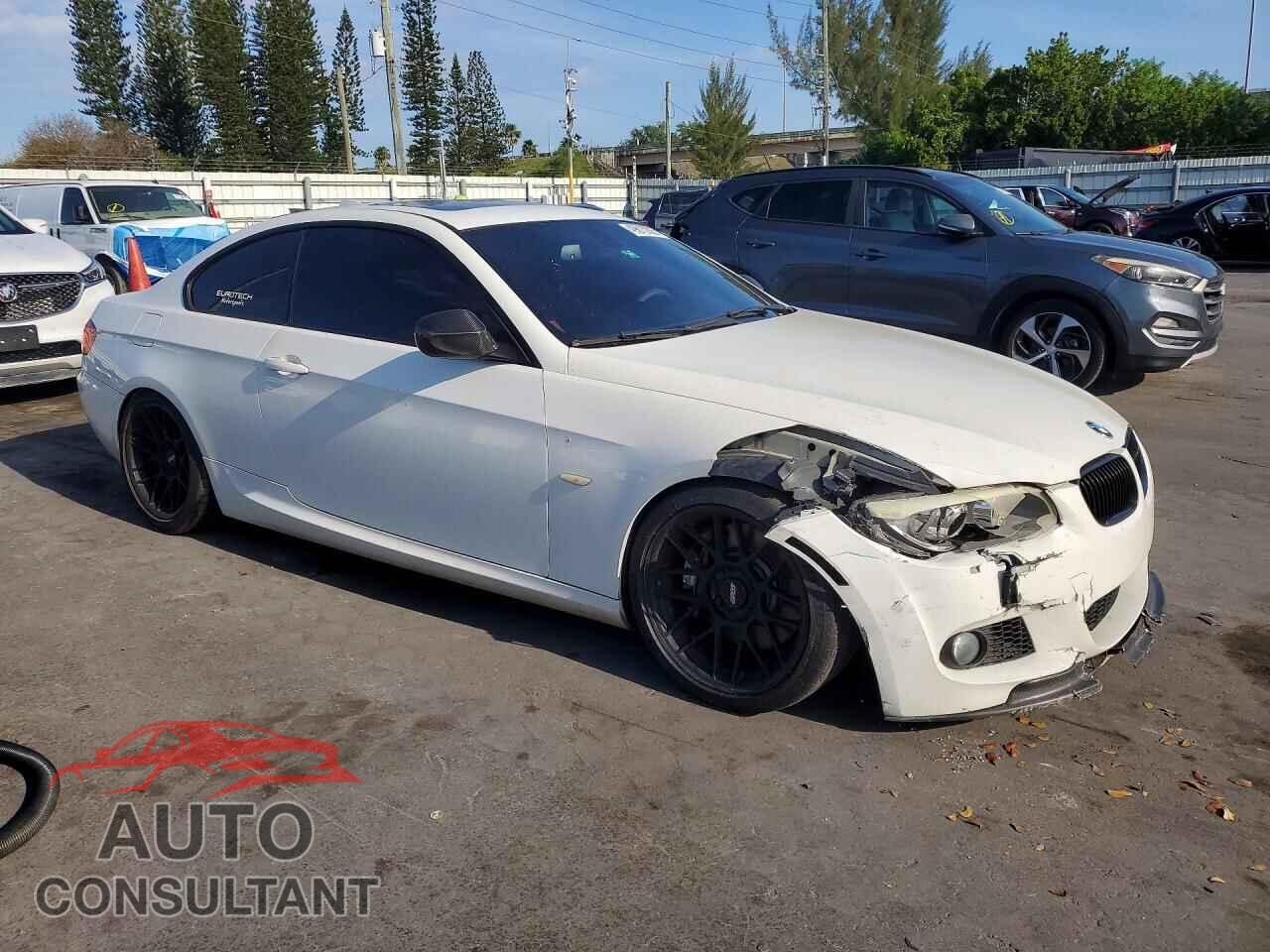 BMW 3 SERIES 2011 - WBAKG7C52BE598020