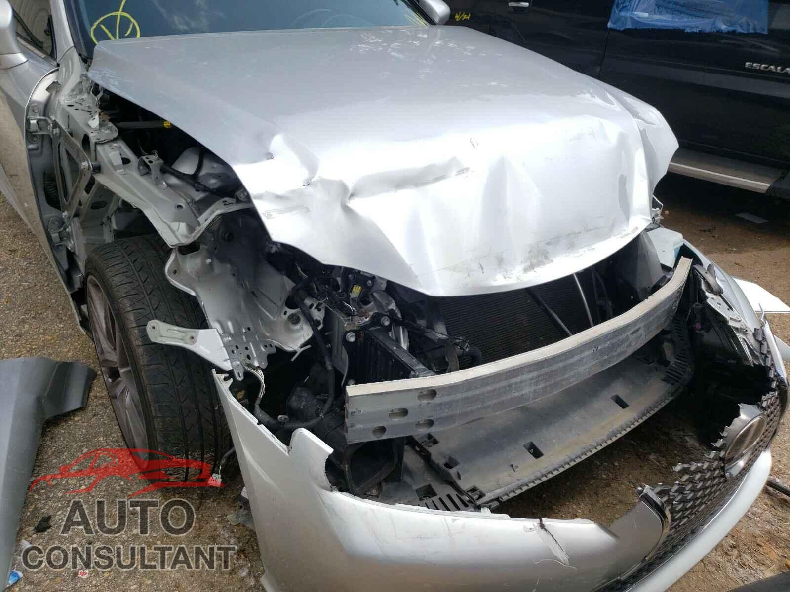 LEXUS IS 2016 - JTHBA1D23G5005275