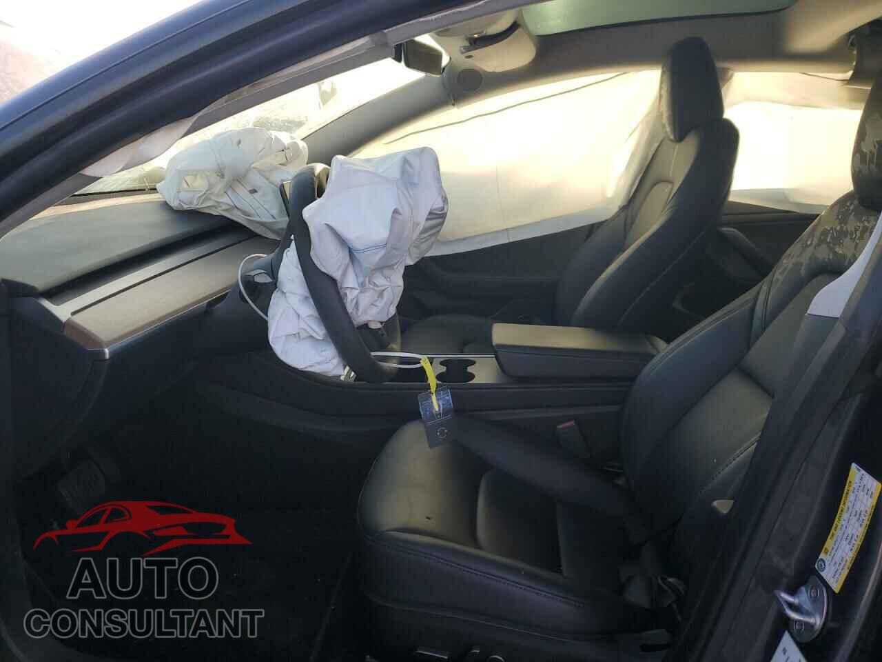 TESLA MODEL 3 2023 - 5YJ3E1EA8PF710801