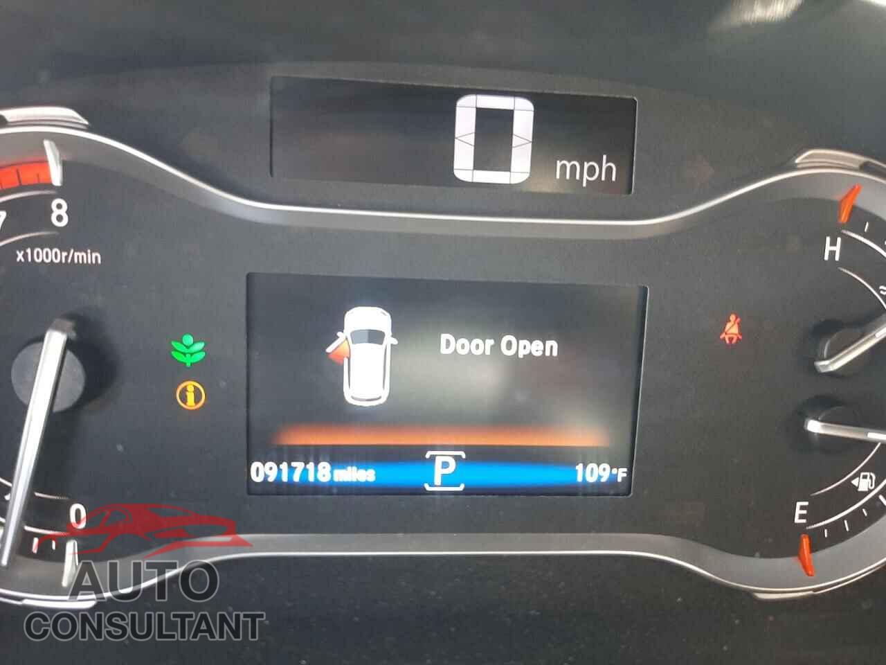 HONDA PILOT 2018 - 5FNYF6H59JB007729
