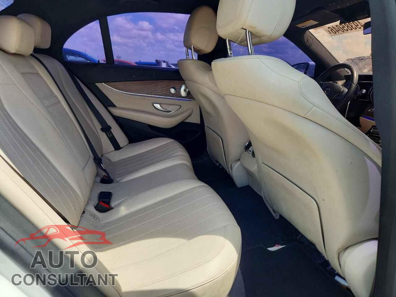 MERCEDES-BENZ E-CLASS 2017 - WDDZF4KB7HA036193