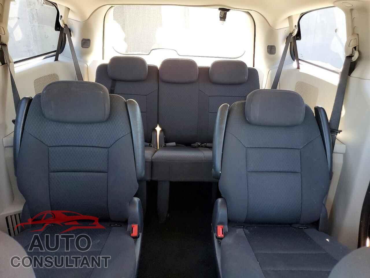 DODGE CARAVAN 2010 - 2D4RN4DE3AR282117