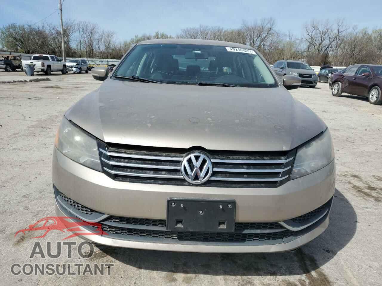 VOLKSWAGEN PASSAT 2015 - 1VWBS7A30FC007927