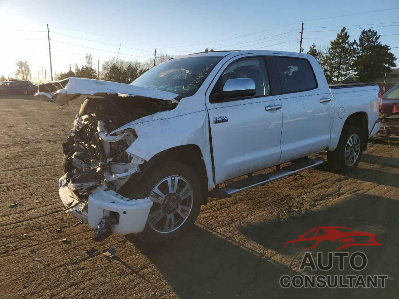 TOYOTA TUNDRA 2018 - 5TFAY5F13JX705393