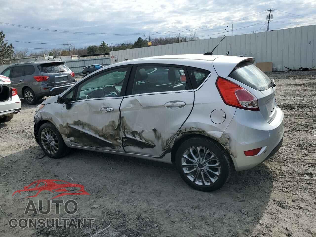 FORD FIESTA 2017 - 3FADP4FJ8HM164115