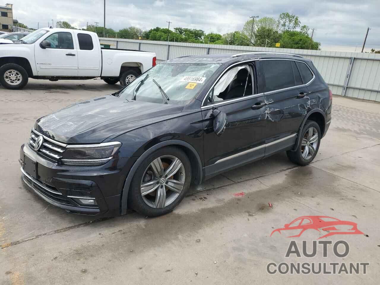 VOLKSWAGEN TIGUAN 2018 - 3VV4B7AX9JM003916