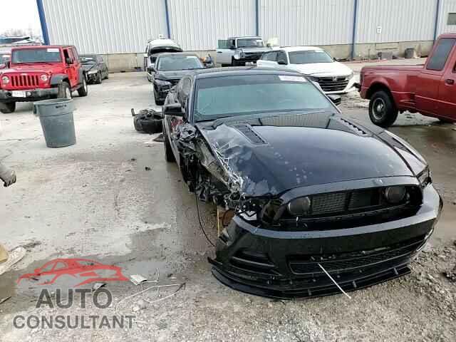 FORD MUSTANG 2013 - 1ZVBP8CF8D5284051