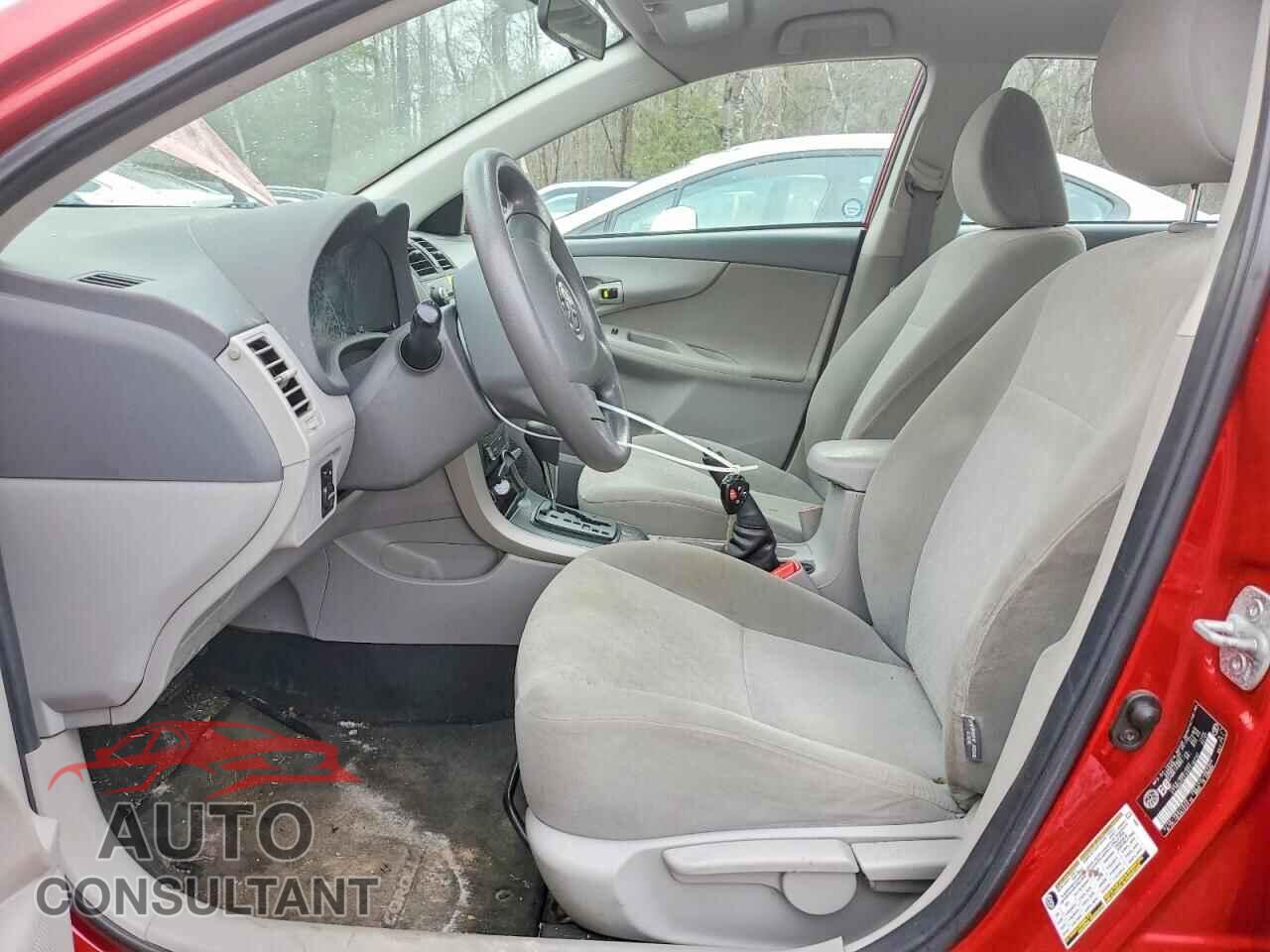 TOYOTA COROLLA 2010 - 2T1BU4EEXAC218737