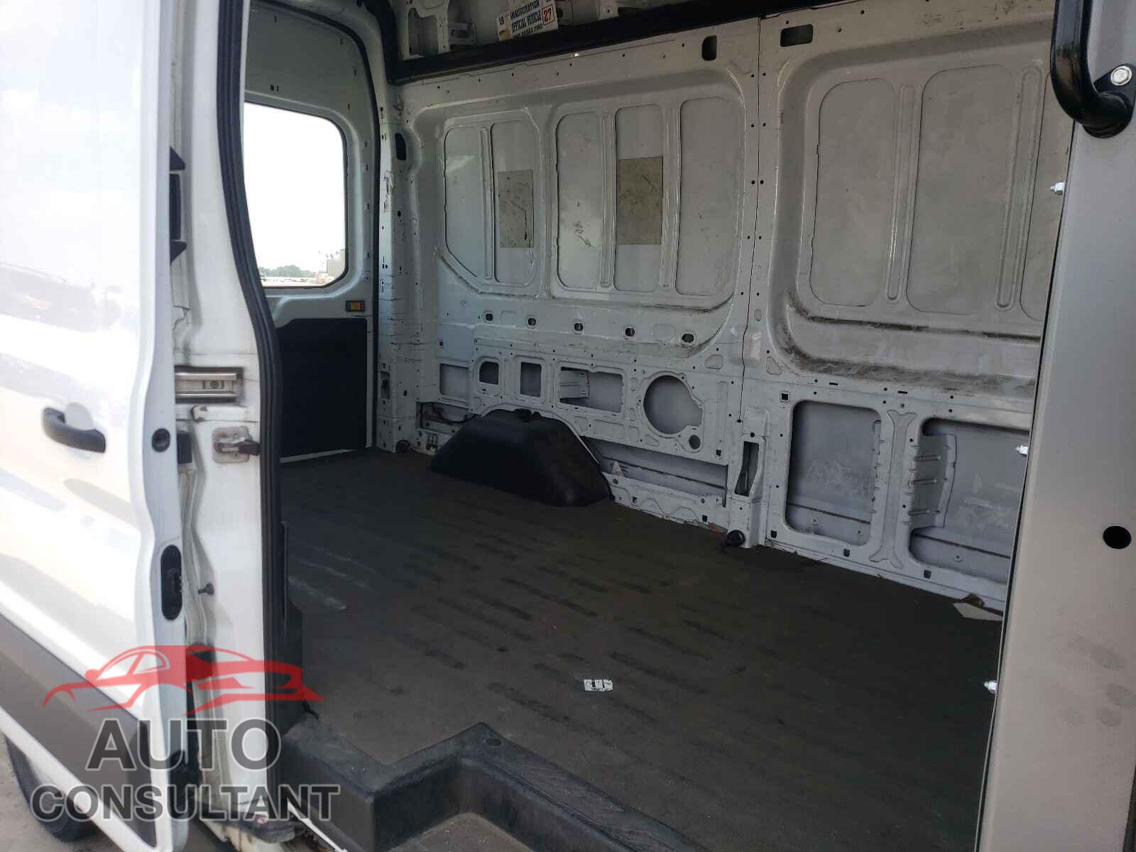 FORD TRANSIT CO 2017 - 1FTBW2XM6HKA26873